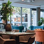 Future 4* Bristol
