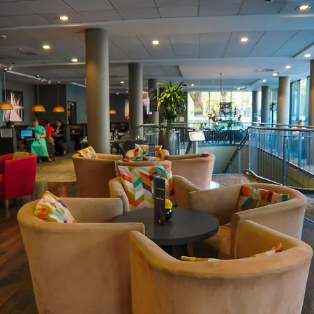 Hotel Future 4*