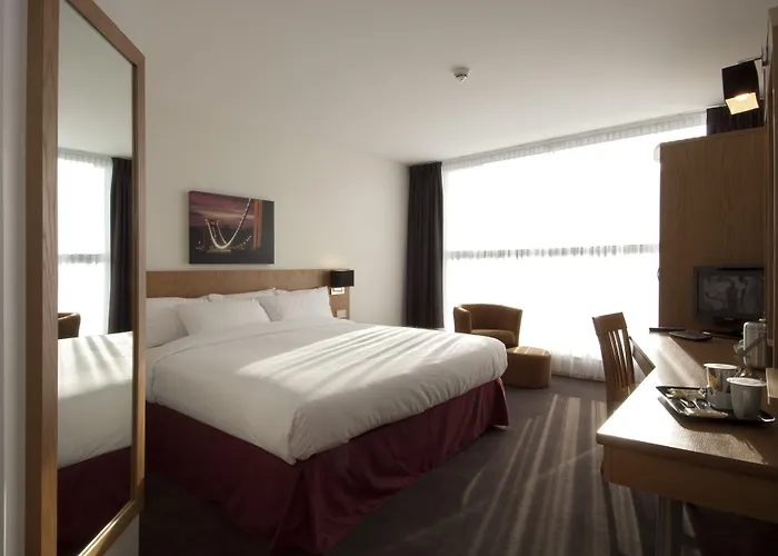 Hotel Future Bristol